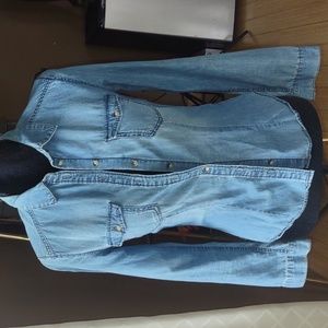 Divided jean shirt. (#0911)